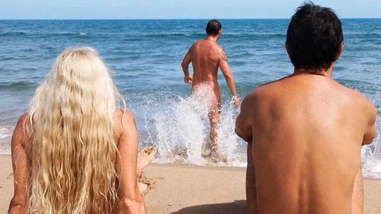Da li treba da se pravimo slepi na nudističkoj plaži?